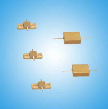  調(diào)諧二極管檢波器   0.1 - 18 GHz 